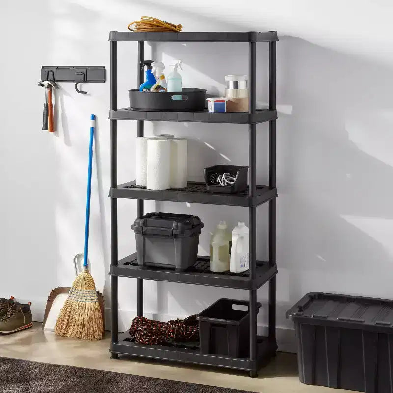 Étagère plastique noire à 5 niveaux - ™ : étagère de rangement utilitaire, 5 tablettes ouvertes, capacité de 68 kg, hauteur 186,7 cm