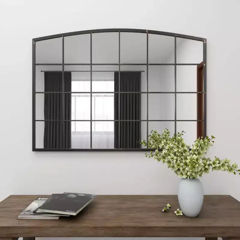 Miroir mural à cadre métallique inspiré d'une fenêtre à carreaux, avec plateau arqué